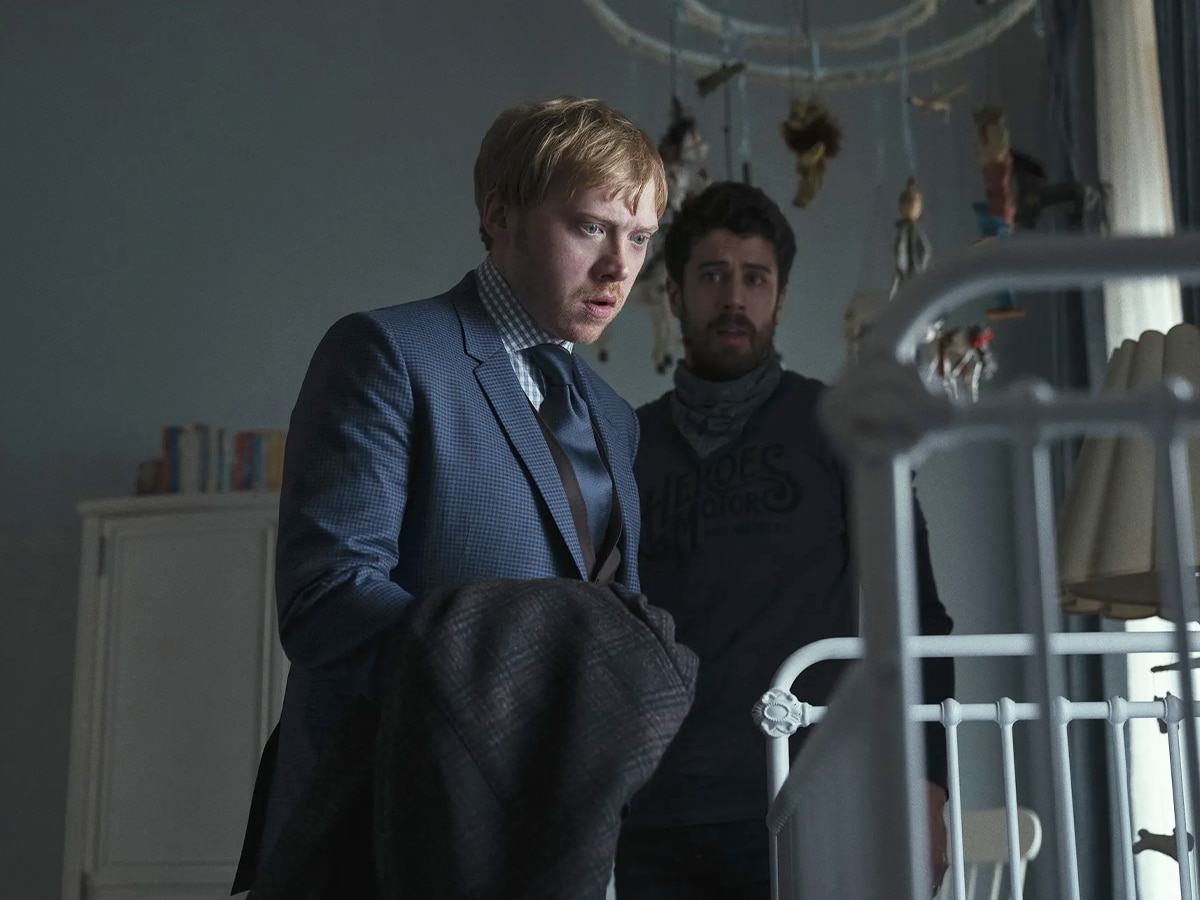 Rupert Grint and Toby Kebbell in 'Servant' (2019) | Image: Apple TV+