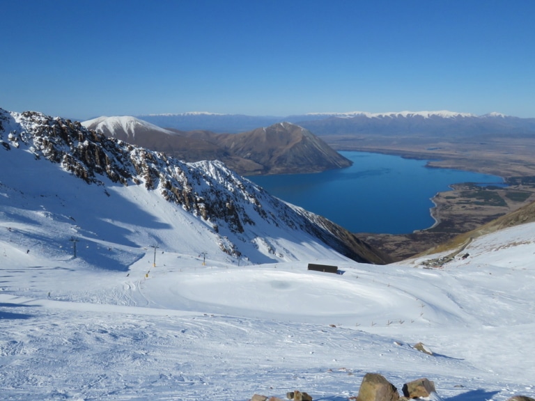 10 Best Ski Fields & Resorts in New Zealand Man of Many