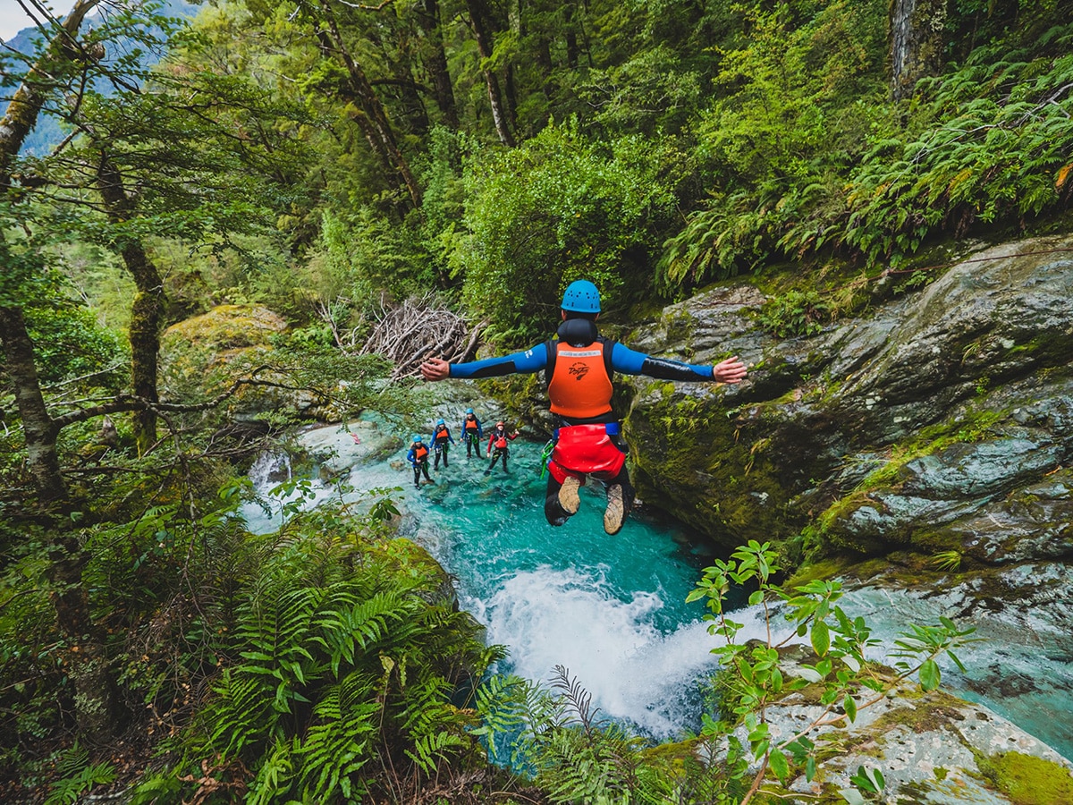 Traveler canyoning in Queenstown NZ