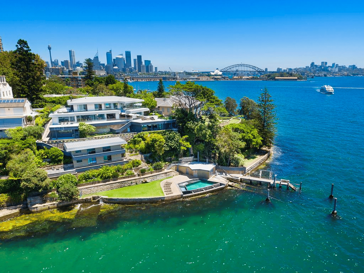 Darling point