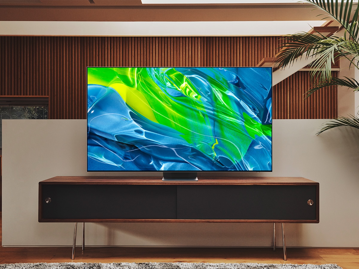 Samsung OLED TVs Launched, Priced for Australia Man of Many