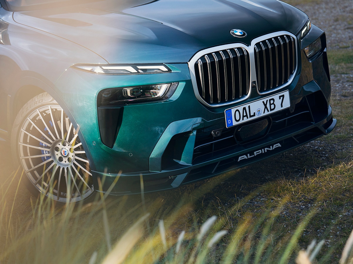 2023 bmw alpina xb7 10