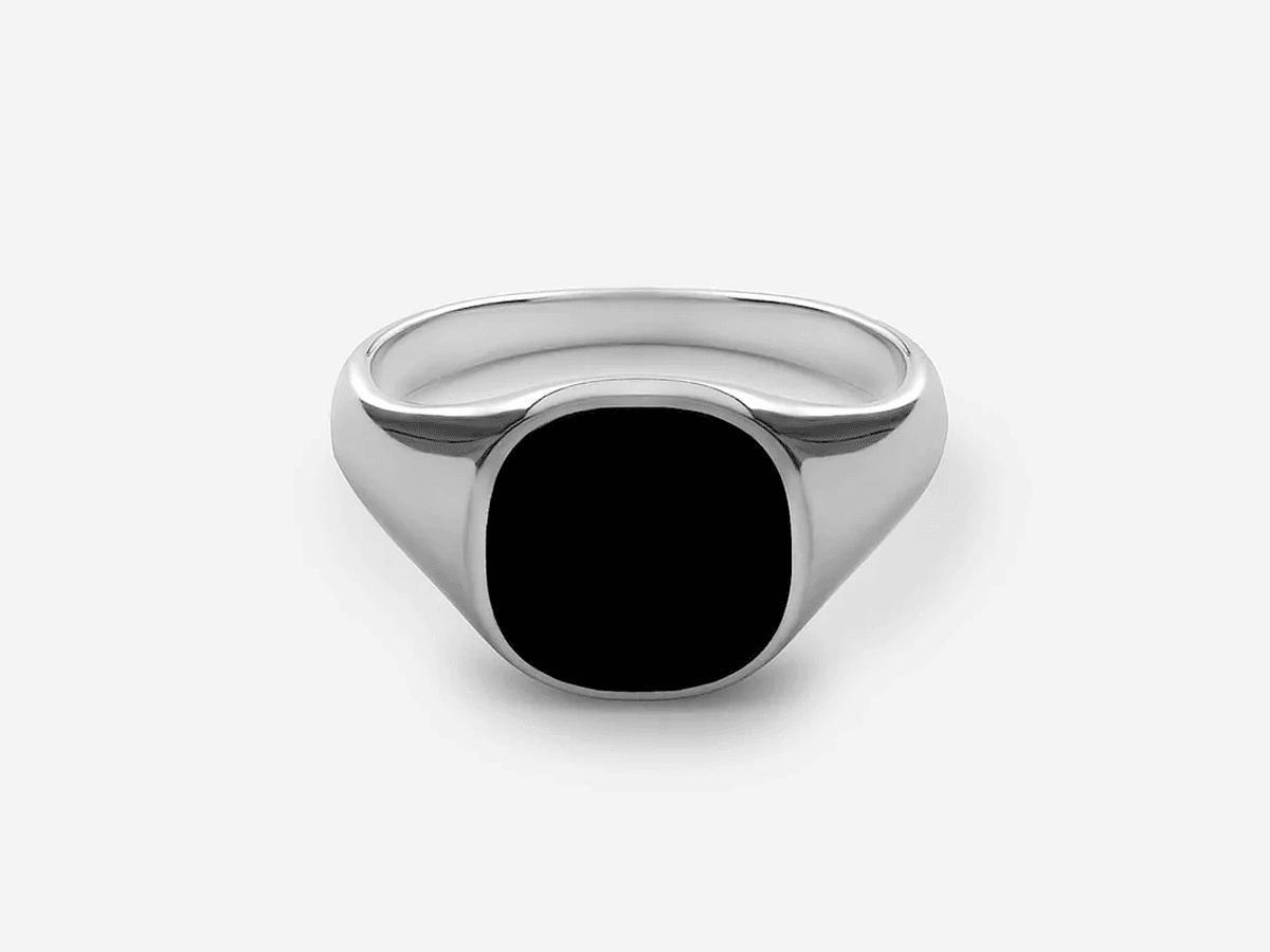 Miansai Olympus Signet Ring | Image: Miansai