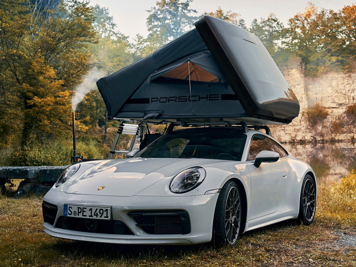 Porsche rooftop tent on car