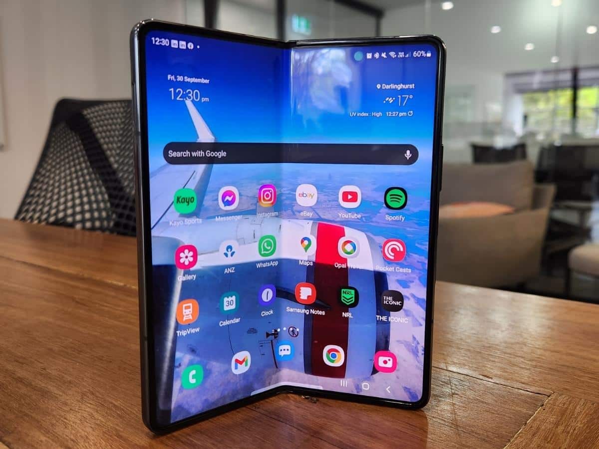 Samsung Galaxy Z Fold Review: The Functional Foldable Is A Tablet ...