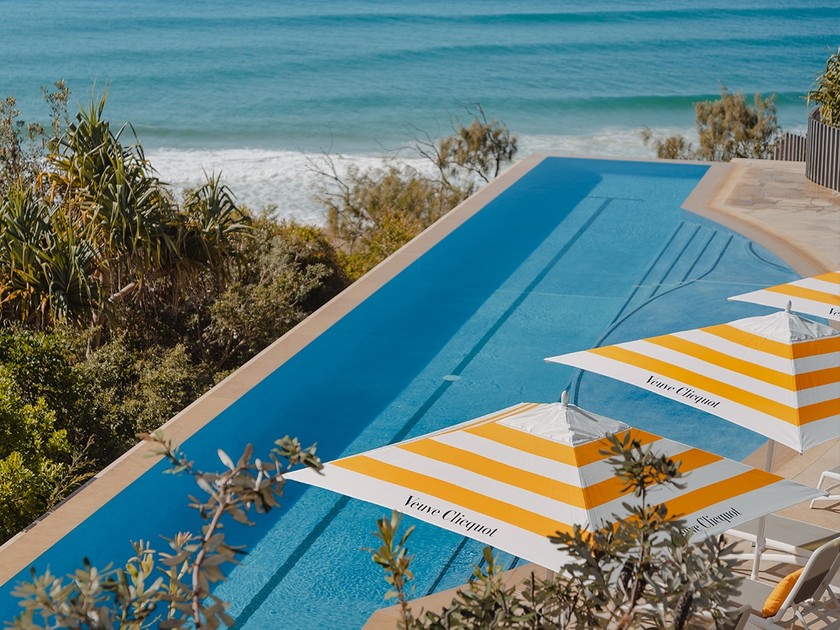 Veuve clicquot hotel 15 Veuve clicquot hotel 15