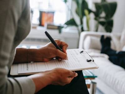 Is Your Therapist In Therapy? How to Choose a Good Counsellor