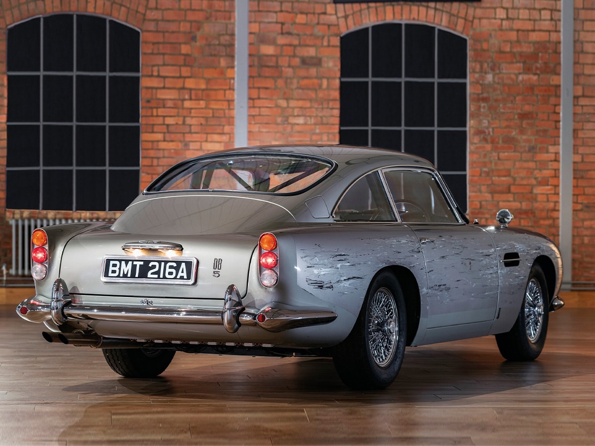 Auction no time to die aston martin replica db5 stunt car rear end 1