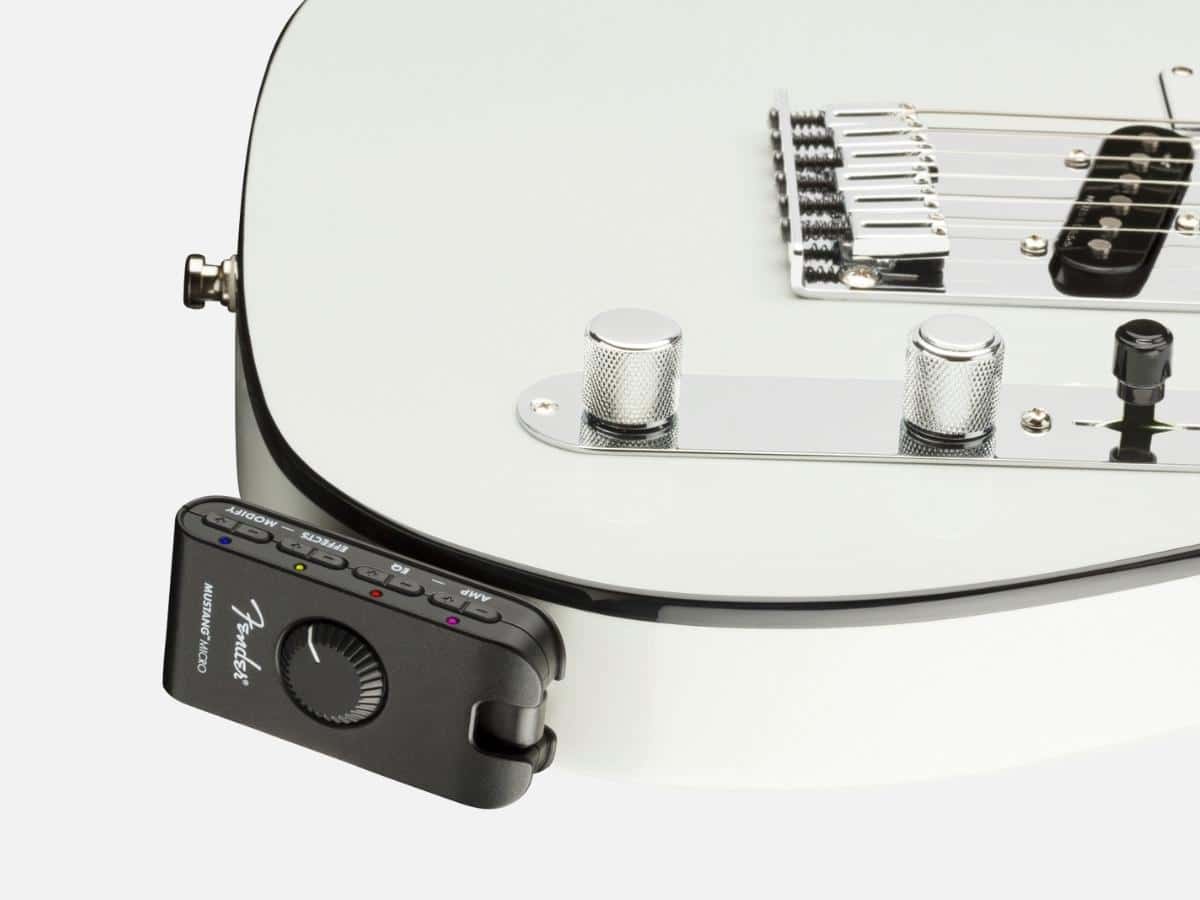 Fender mustang micro