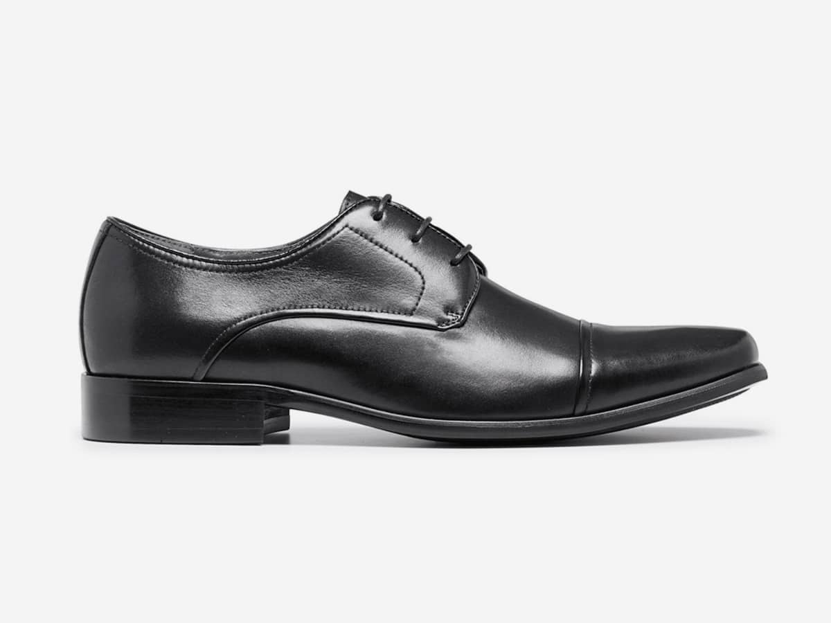 7 Versatile Dress Shoes for the Ultimate First Impression | Man of Many
