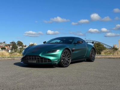 2022 Aston Martin Vantage F1 Edition: A Weekend in the Formula 1 Safety Car