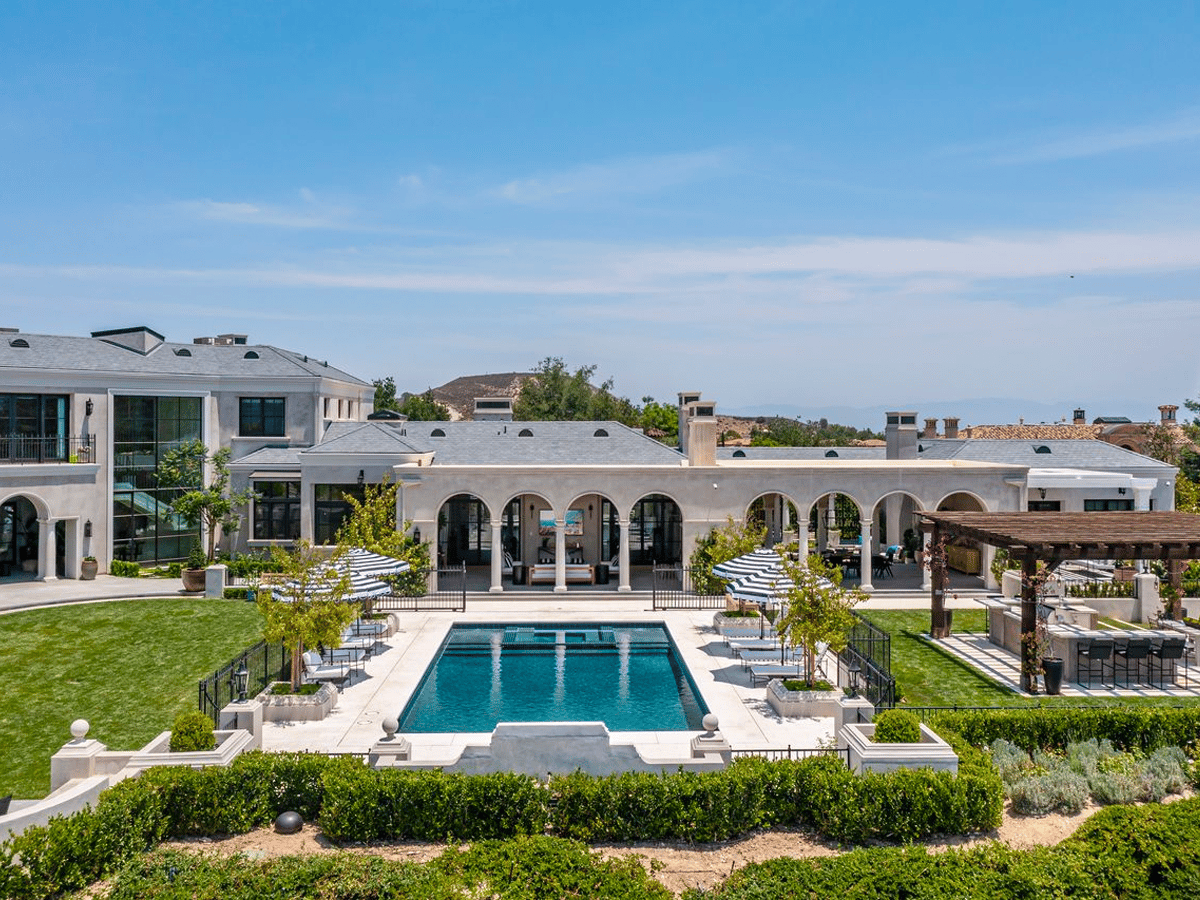 Trae Toung Buys Clay Matthews’ Calabasas Mansion