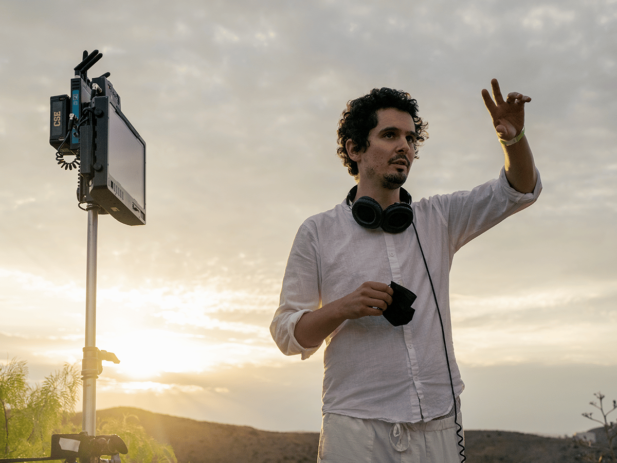 Damien Chazelle filming 'Babylon' (2023) | Image Paramount Pictures