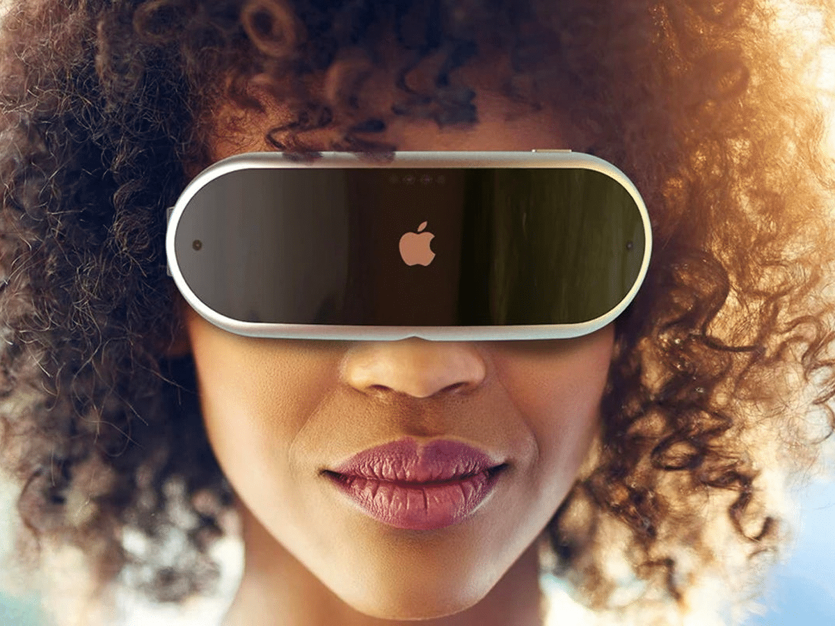 Virtual Reality Apple