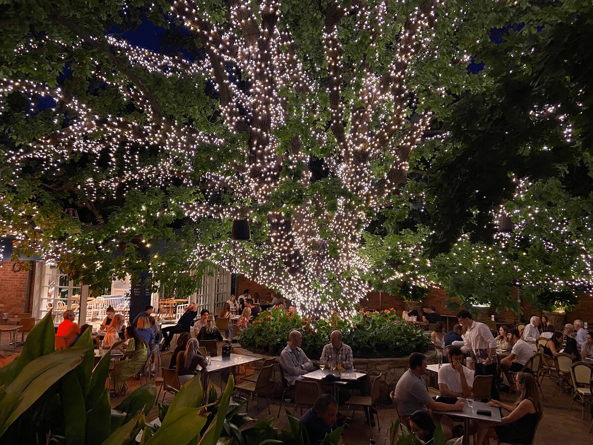 The Oaks Hotels Neutral Bay Sold