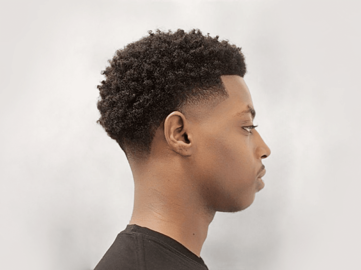80 Trendy Low Taper Fade Haircuts For Men (New Gallery) in 2023 | Taper  fade haircut, Low taper fade haircut, Mens haircuts fade
