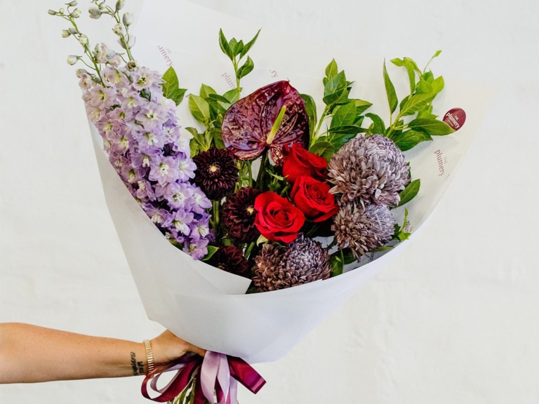 11 Best Flower Delivery Services in Perth Man of Many