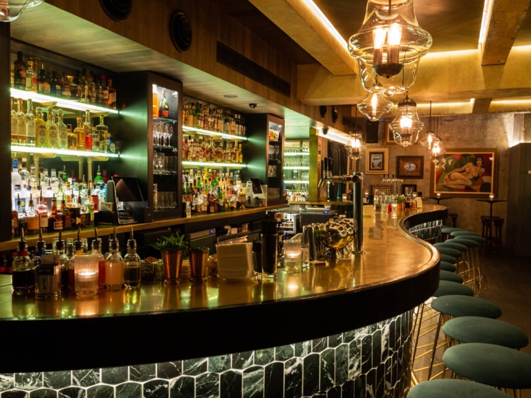 38 Best Bars in Sydney Man of Many