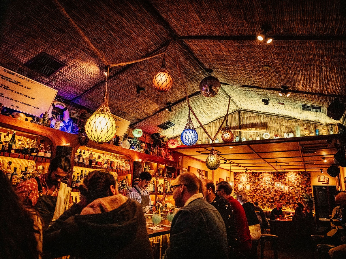 jacobys tiki bar