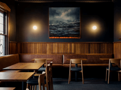 10 Best Hobart Pubs For Food and Drinks