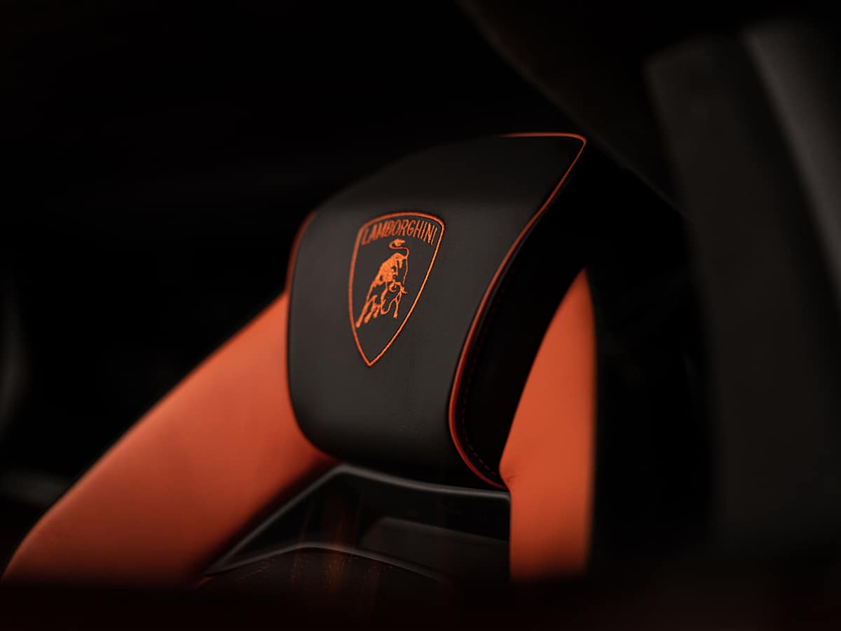 Logo siedzenia Lamborghini Revelto 2023