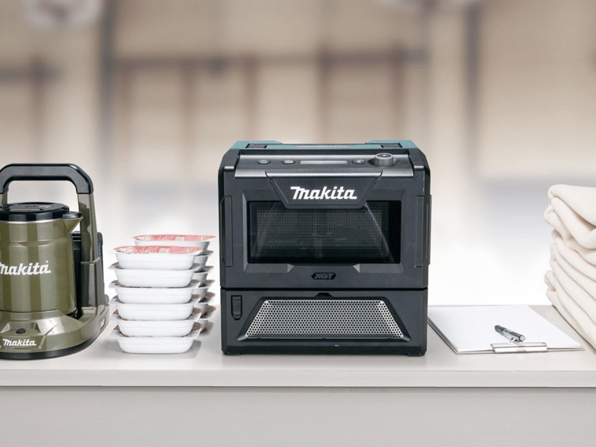 Makita 40V Cordless Microwave MW001G | Image: Makita Netherlands