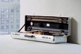 Rimowa x gewa violin case feature