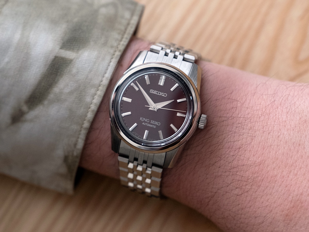 Small watch feature image