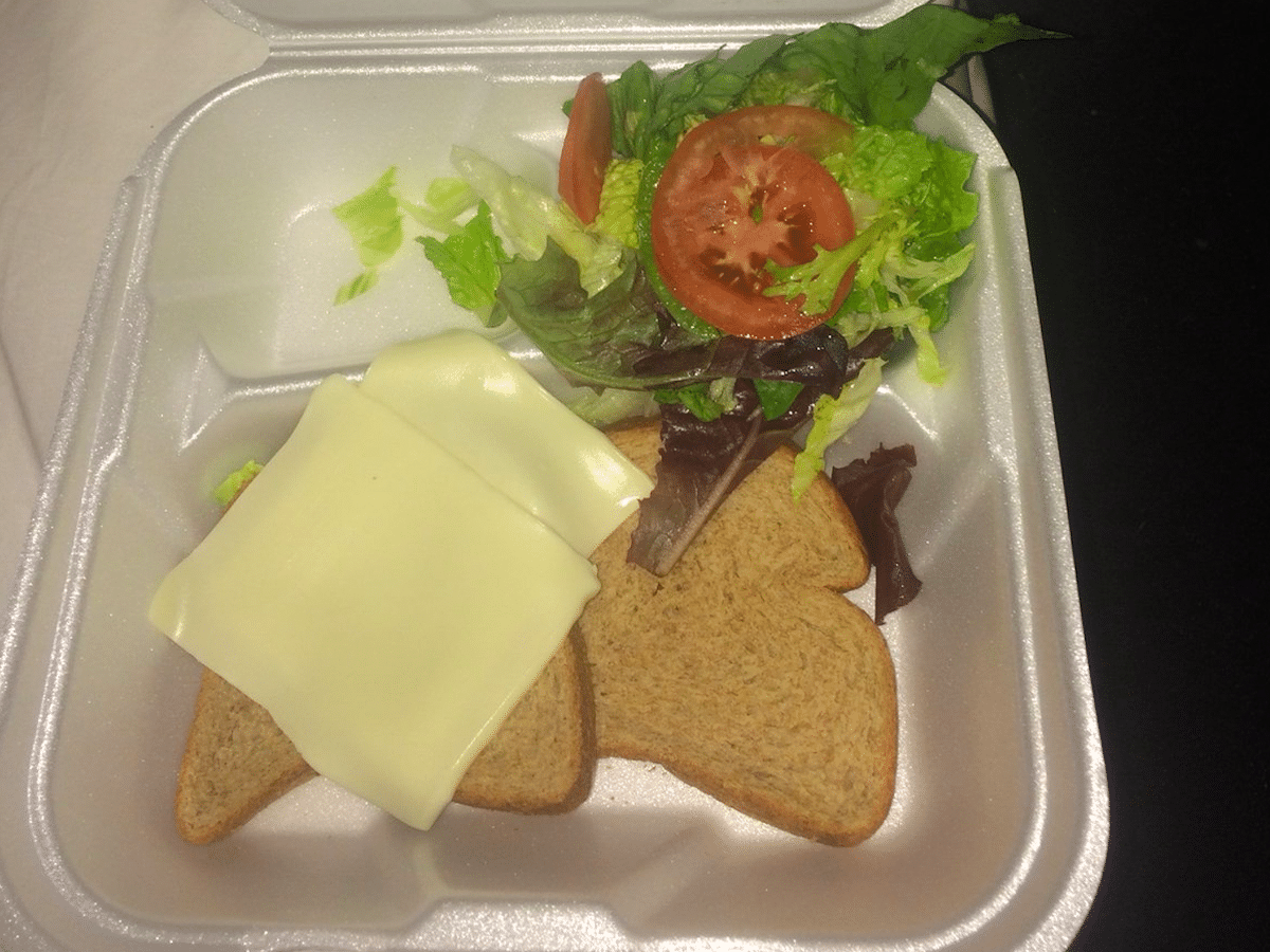 Now-Iconic Photo of the Fyre Festival 'Sandwich