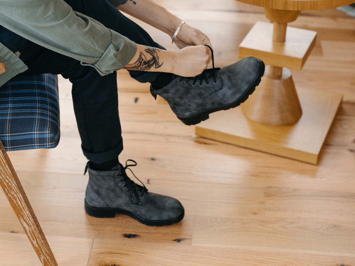 Blundstone #1931: Lace-Up Boot - Rustic Black