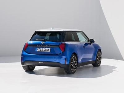 The 2024 Mini Cooper Sparks Controversy Among Purists | Man of Many