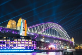 Vivid sydney lights 2023 on the harbour bridge feature