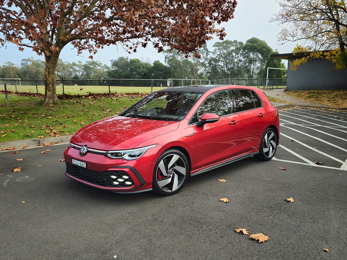 2019 Volkswagen Golf GTI Review