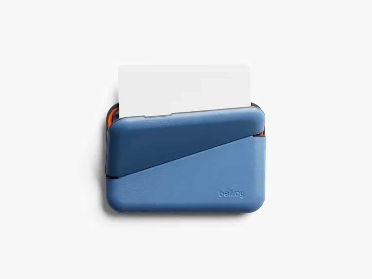 Bellroy Flip Case Card Case Wallet | Image: Bellroy