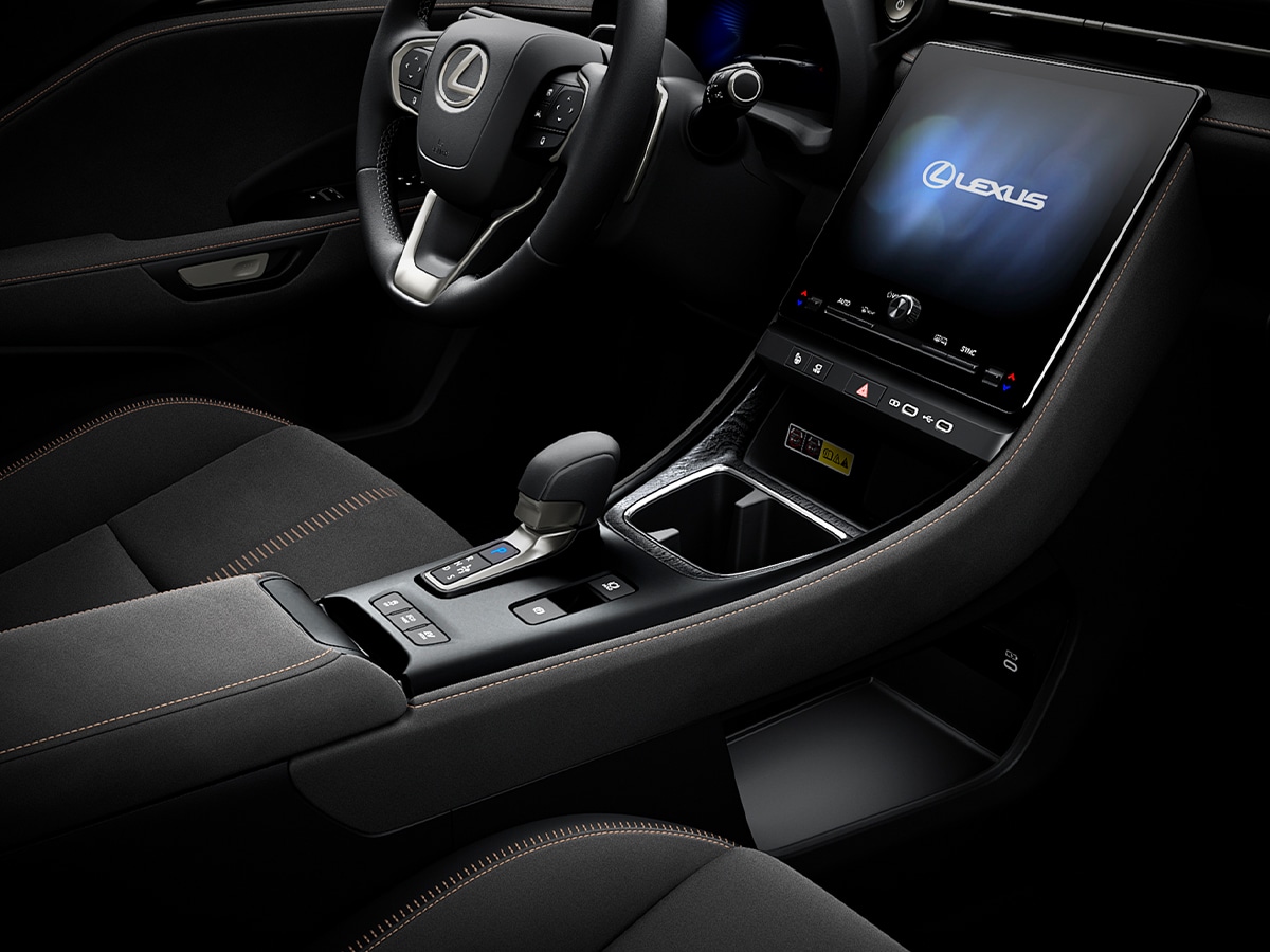 Lexus lbx centre console