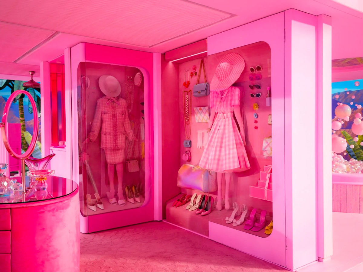 Margot Robbie tour 'Barbie' dreamhouse Architectural Digest