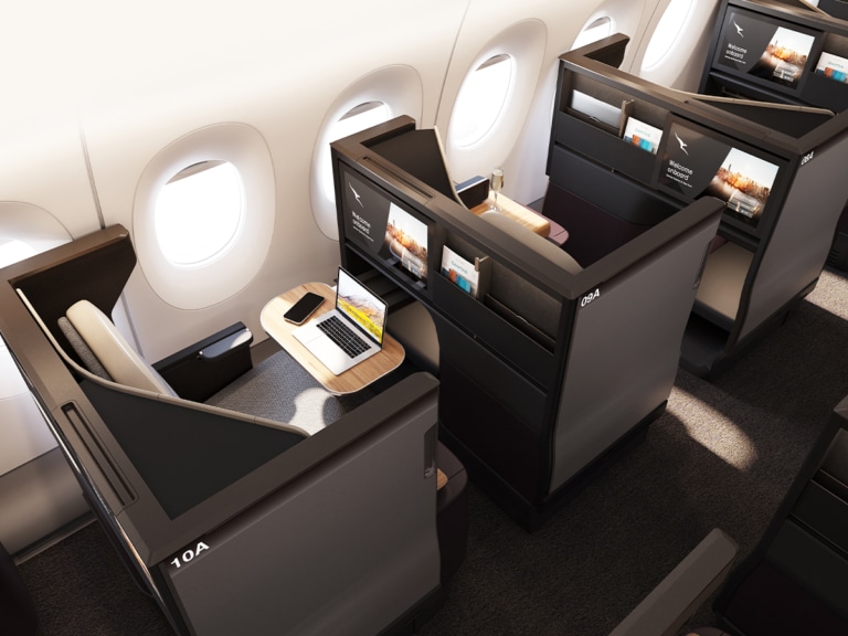 'World First': Qantas' Shock A350 Economy Cabin Design Revealed | Man ...