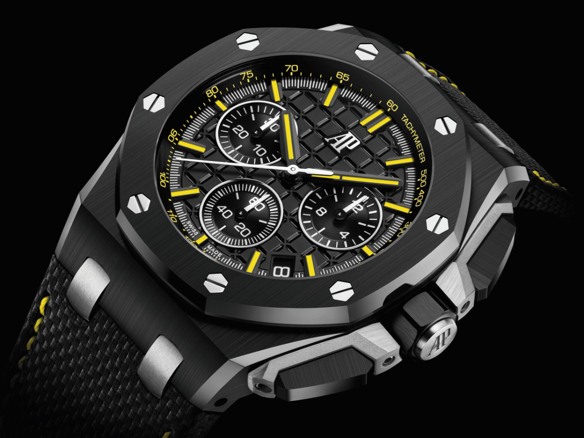 Royal oak offshore selfwinding chronograph 43mm black ceramic limited edition of 500