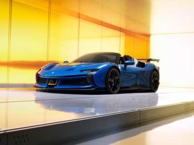 Ferrari Unleashes Barely Street-legal SF90 XX, Already Sold Out