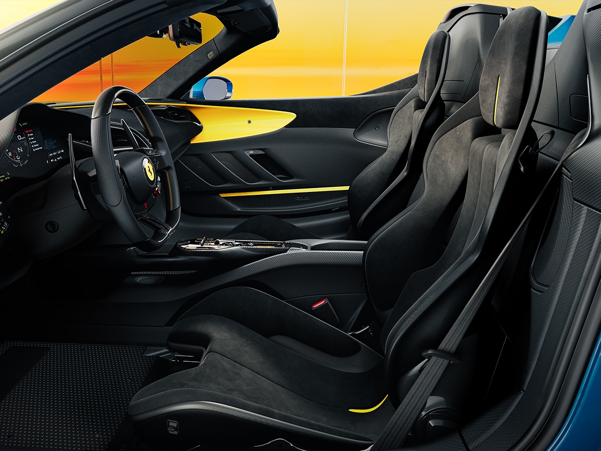 Ferrari sf90 xx spider interior seats