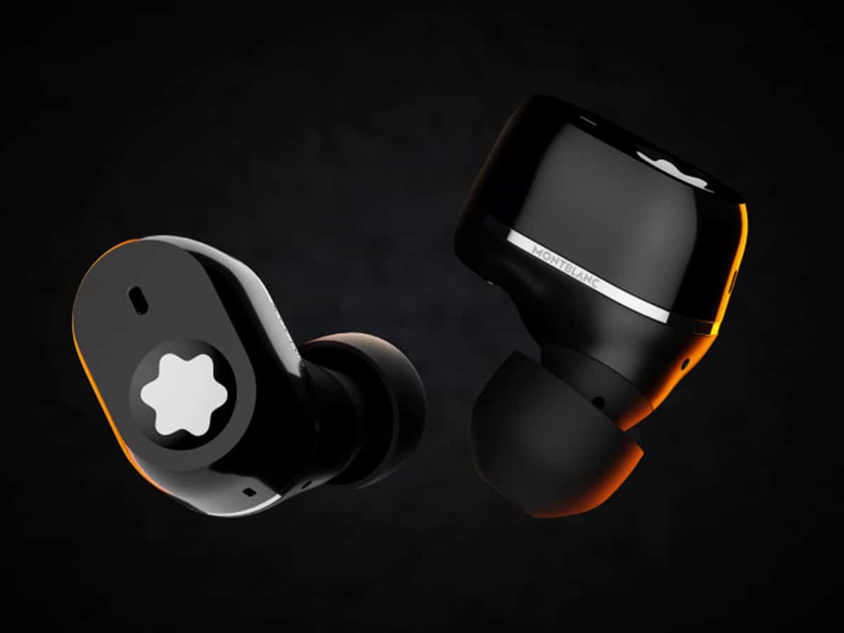 MTB 03 In-Ear Headphones | Image: Montblanc