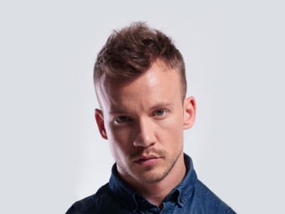 12 Best Hairstyles for Receding Hairlines