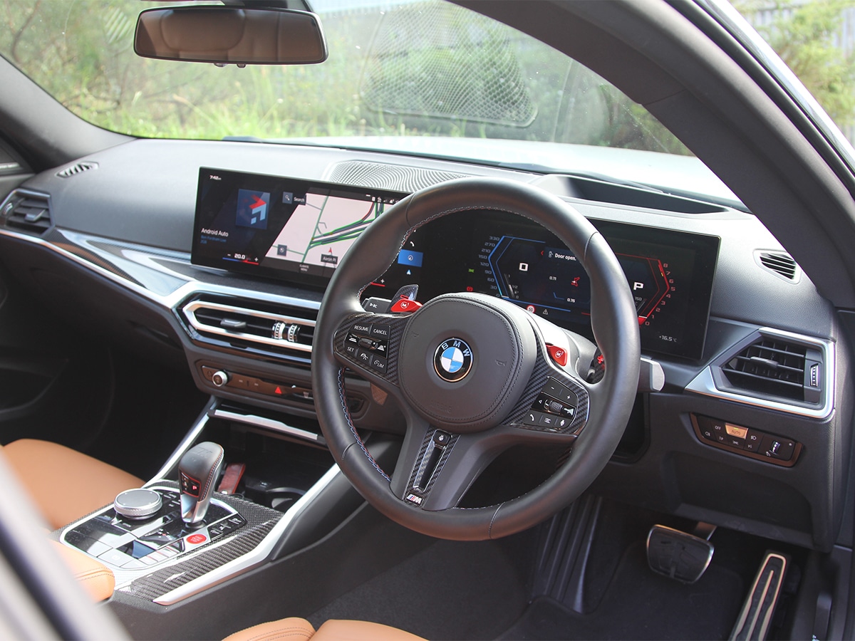 2023 bmw m2 interior dashboard