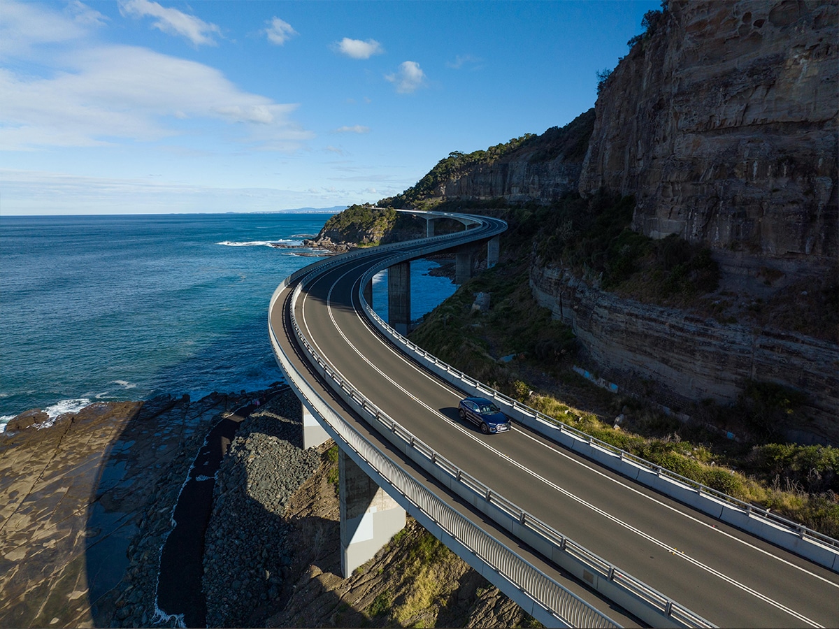 Audi Q5 55 TFSI e SUV on the NSW highway | Image: Camber Collective