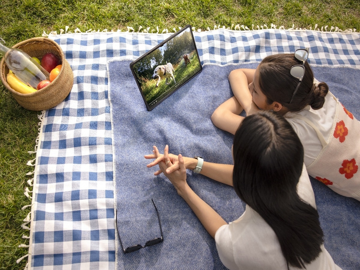 Galaxy tab s9 outdoor viewing