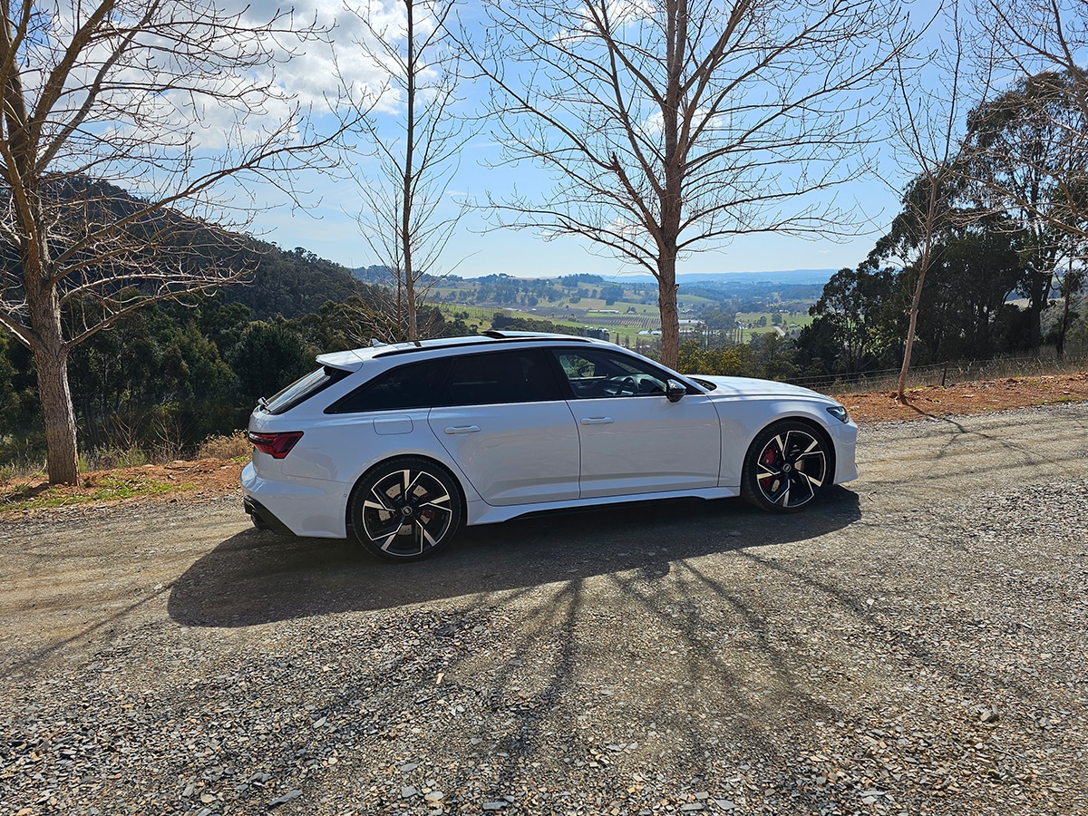 Audi rs 6 at macquarie dale wines