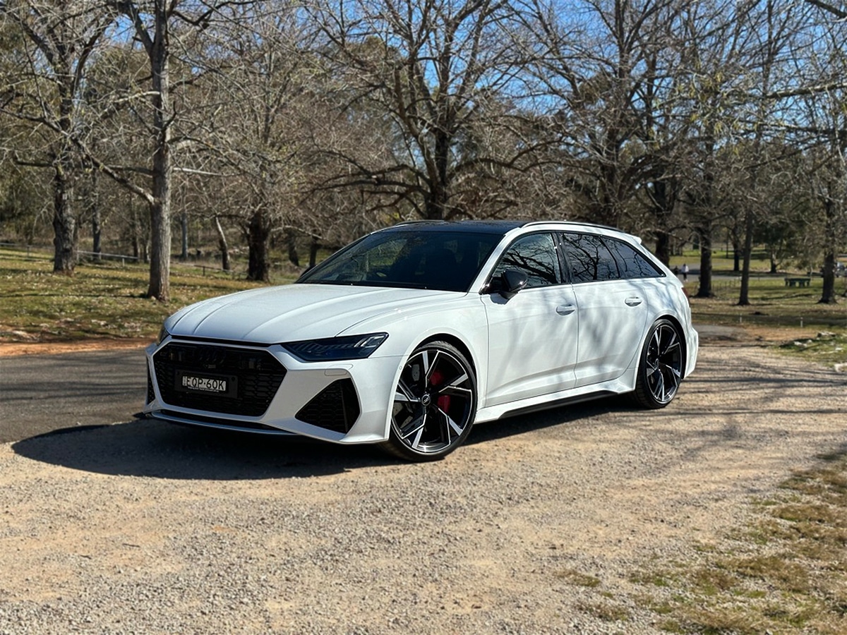 Audi rs 6 front end