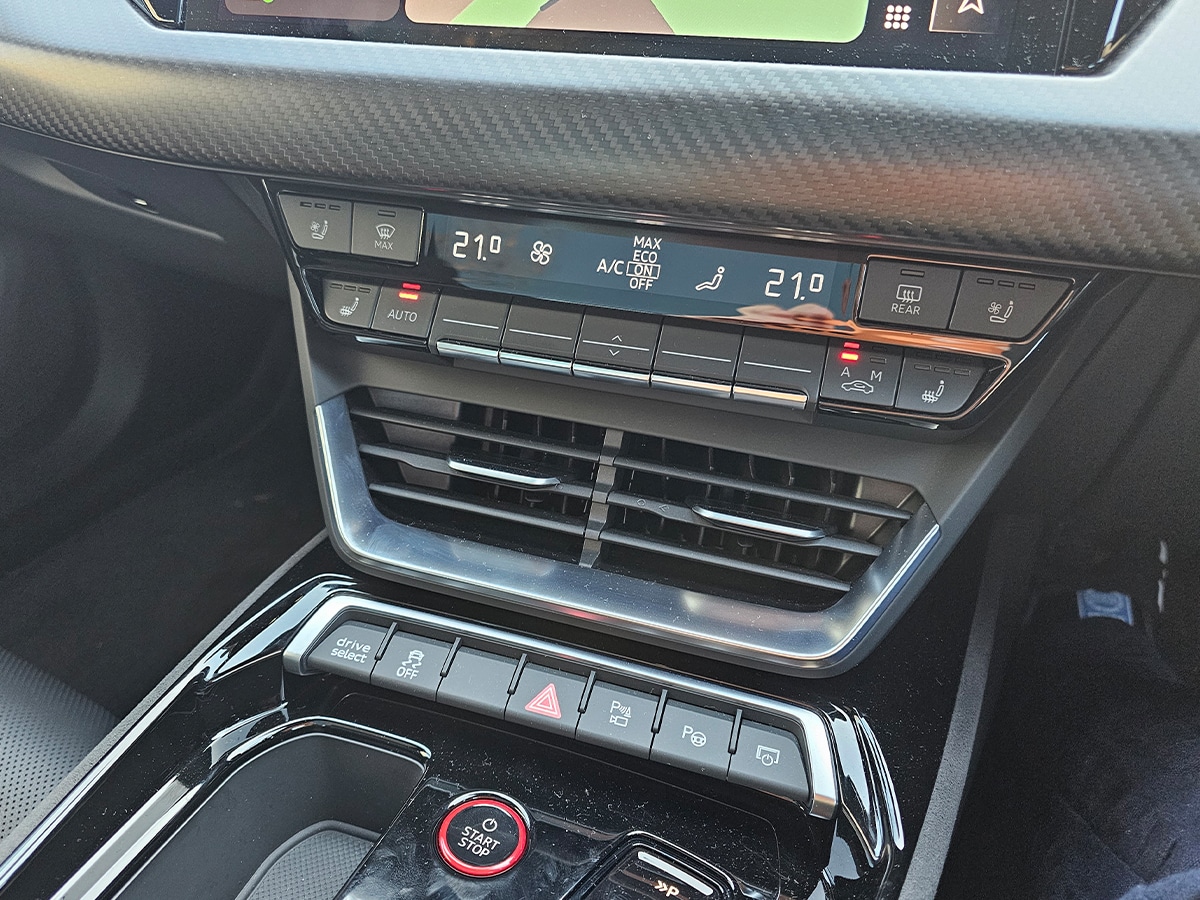 Audi rs e tron gt climate controls 1