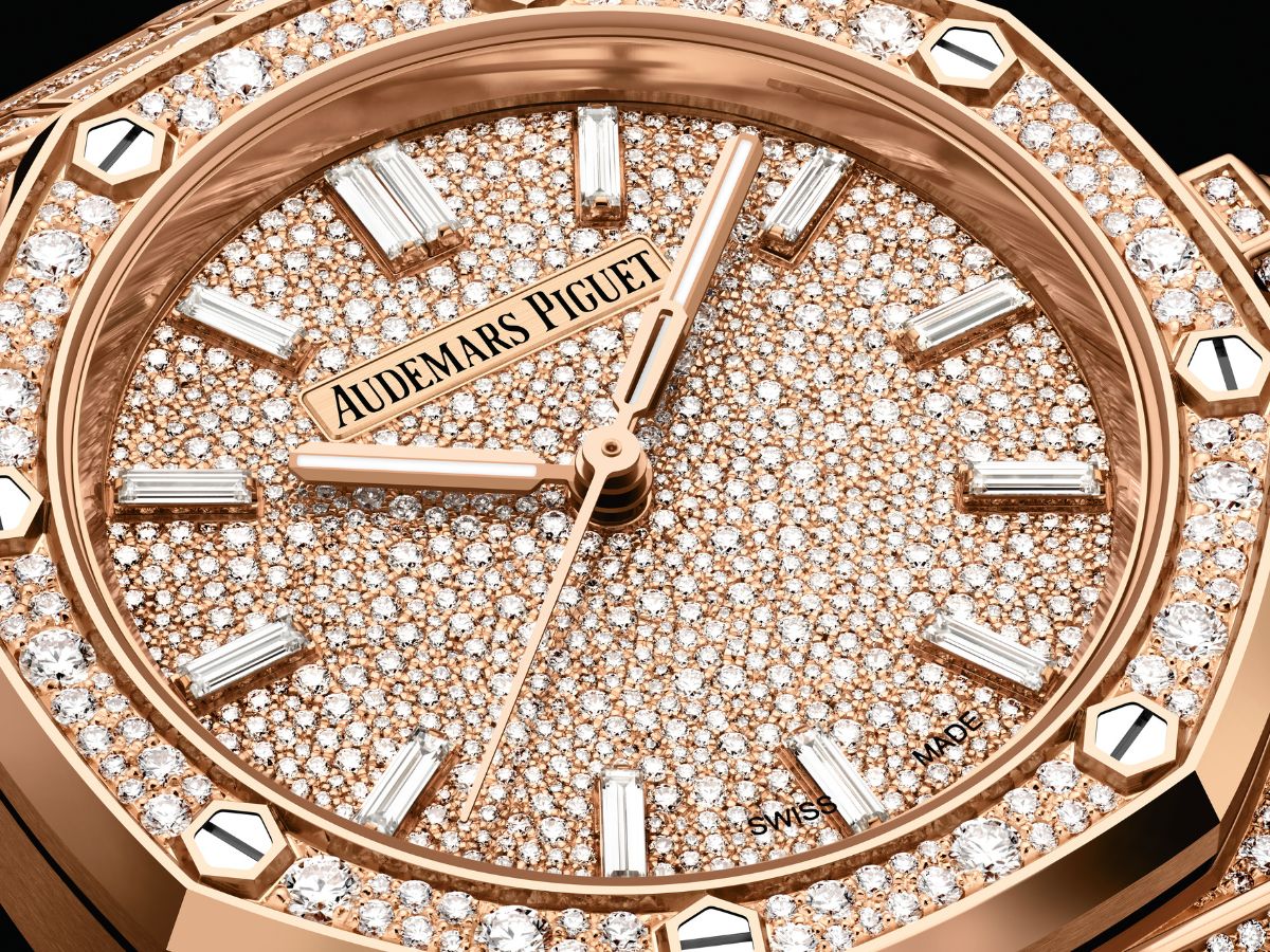 Audemars Piguet Creates a Winter Wonderland with Snow Set Diamond