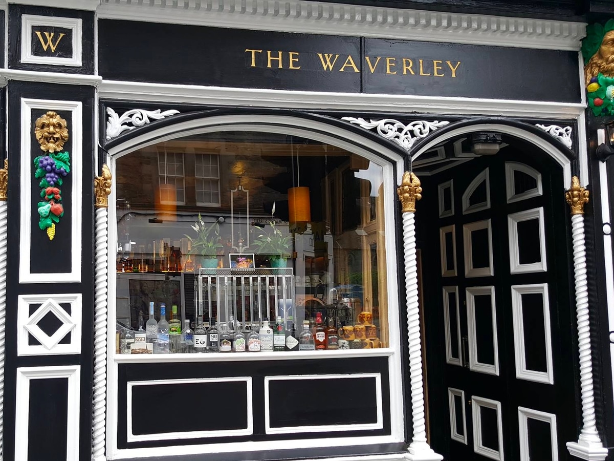 The waverley edinburgh